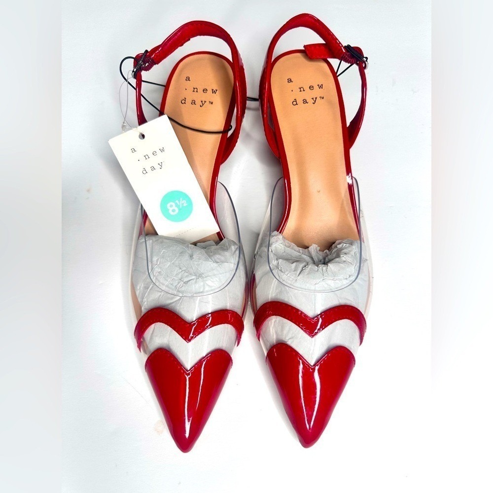 NWT A New Day Red and White Kitten Heels Size 8.5